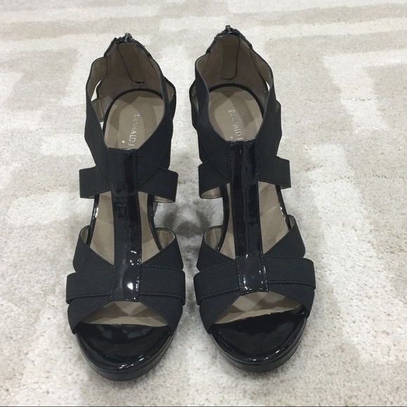 Donald J. Pliner Shoes - Donald J Pliner wedge platform hill  sandal pumps